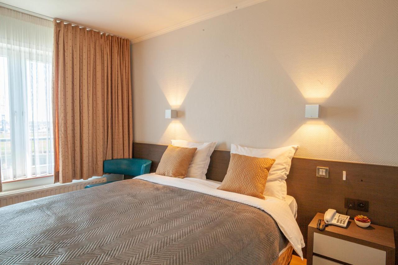Hotel Monaco Zeebrugge Beach By Rikas Hotels Bagian luar foto