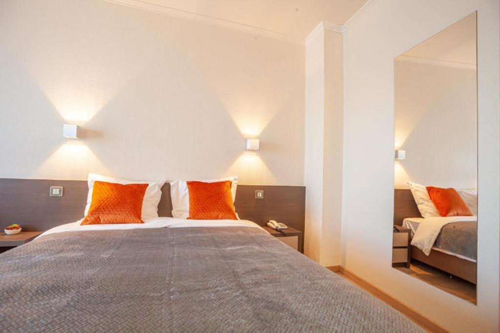 Hotel Monaco Zeebrugge Beach By Rikas Hotels Bagian luar foto